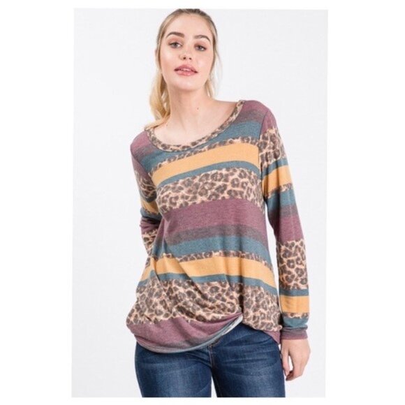 Leopard Print Color Block Tunic Top - Picture 2 of 4